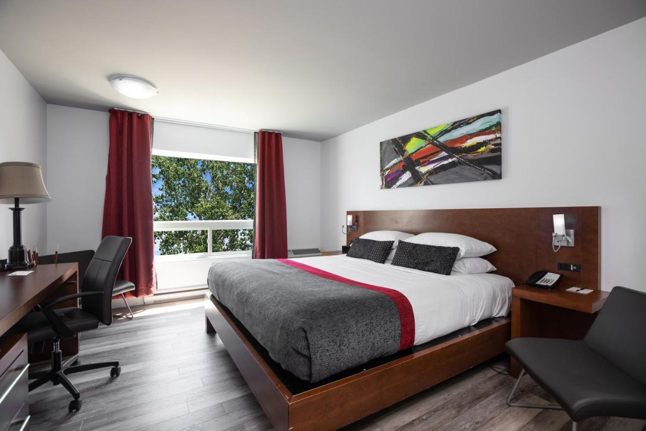 Superior "Tendance" Room 1 King Bed