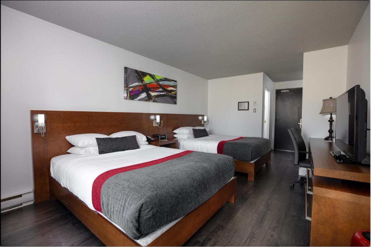 Executive Room Two Queen Beds