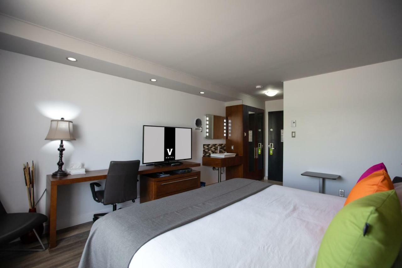 Superior "Tendance" Room 1 King Bed