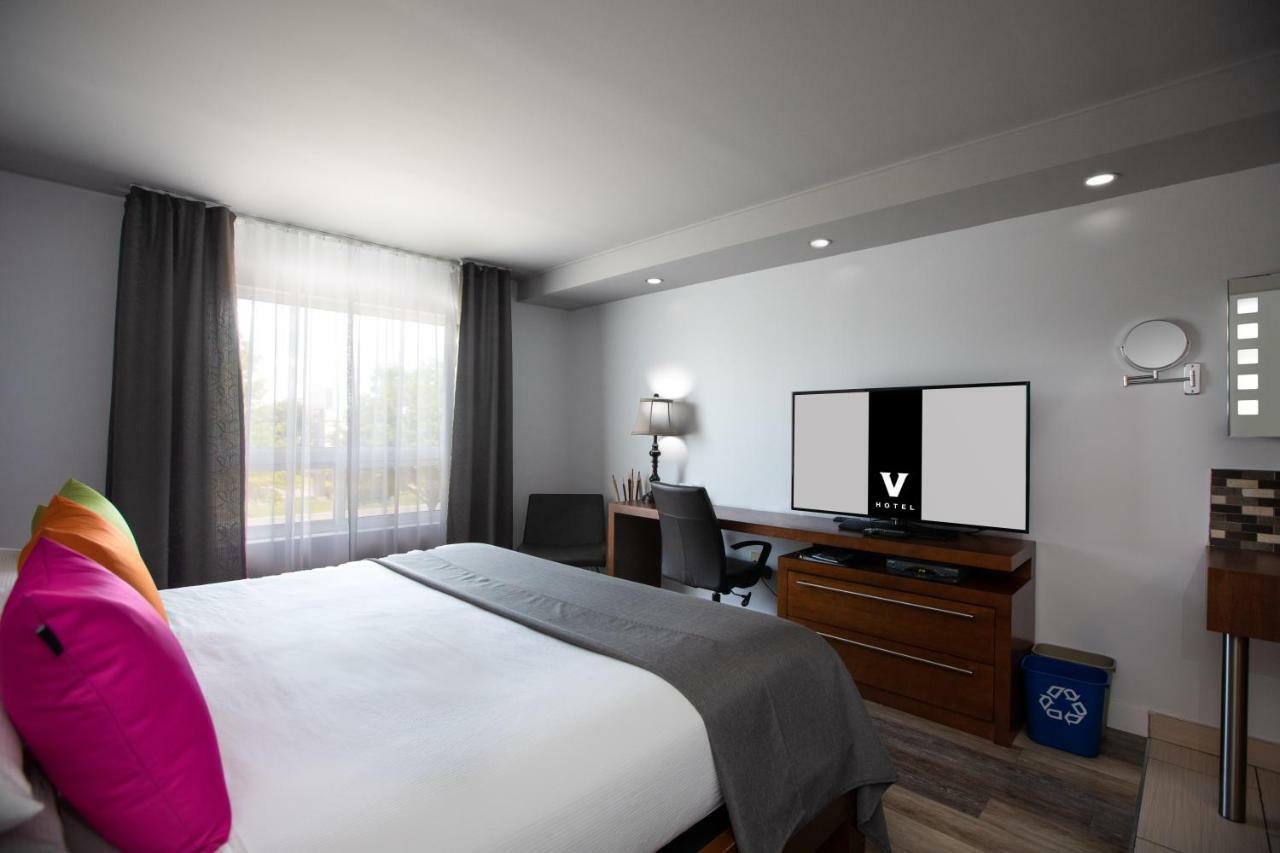 Superior "Tendance" Room 1 King Bed